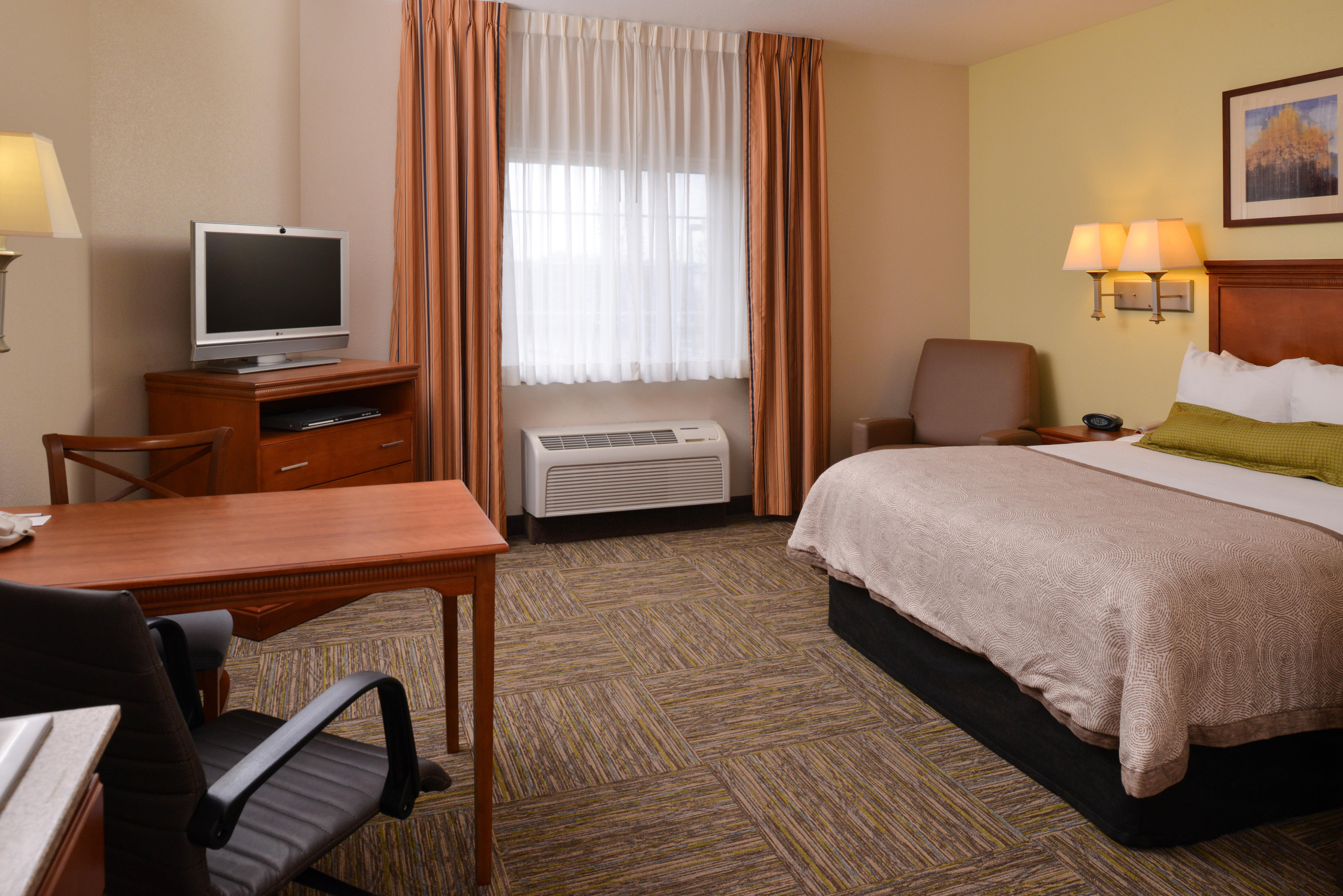 Candlewood Suites Boise - Towne Square By Ihg Zewnętrze zdjęcie