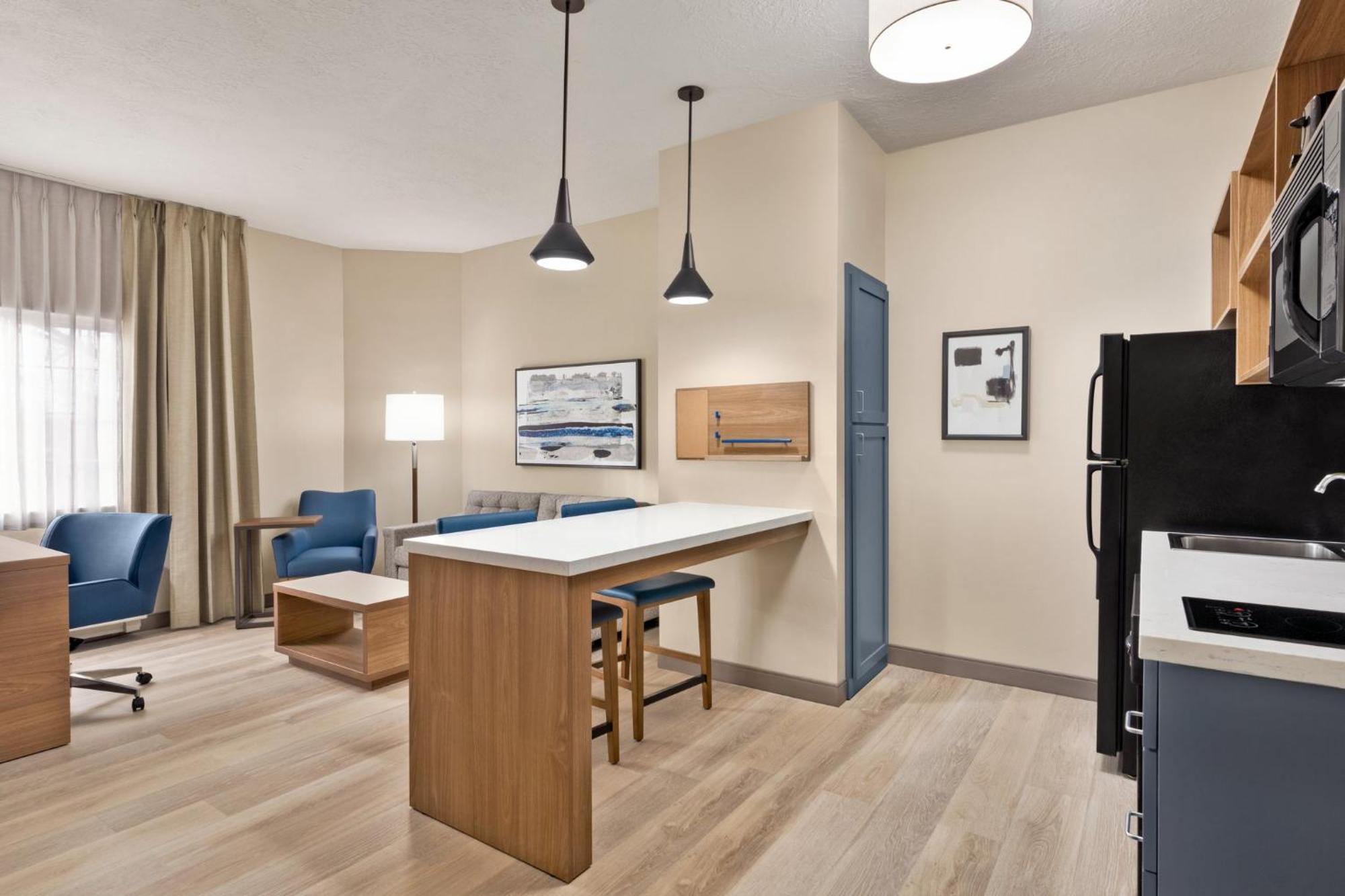Candlewood Suites Boise - Towne Square By Ihg Zewnętrze zdjęcie