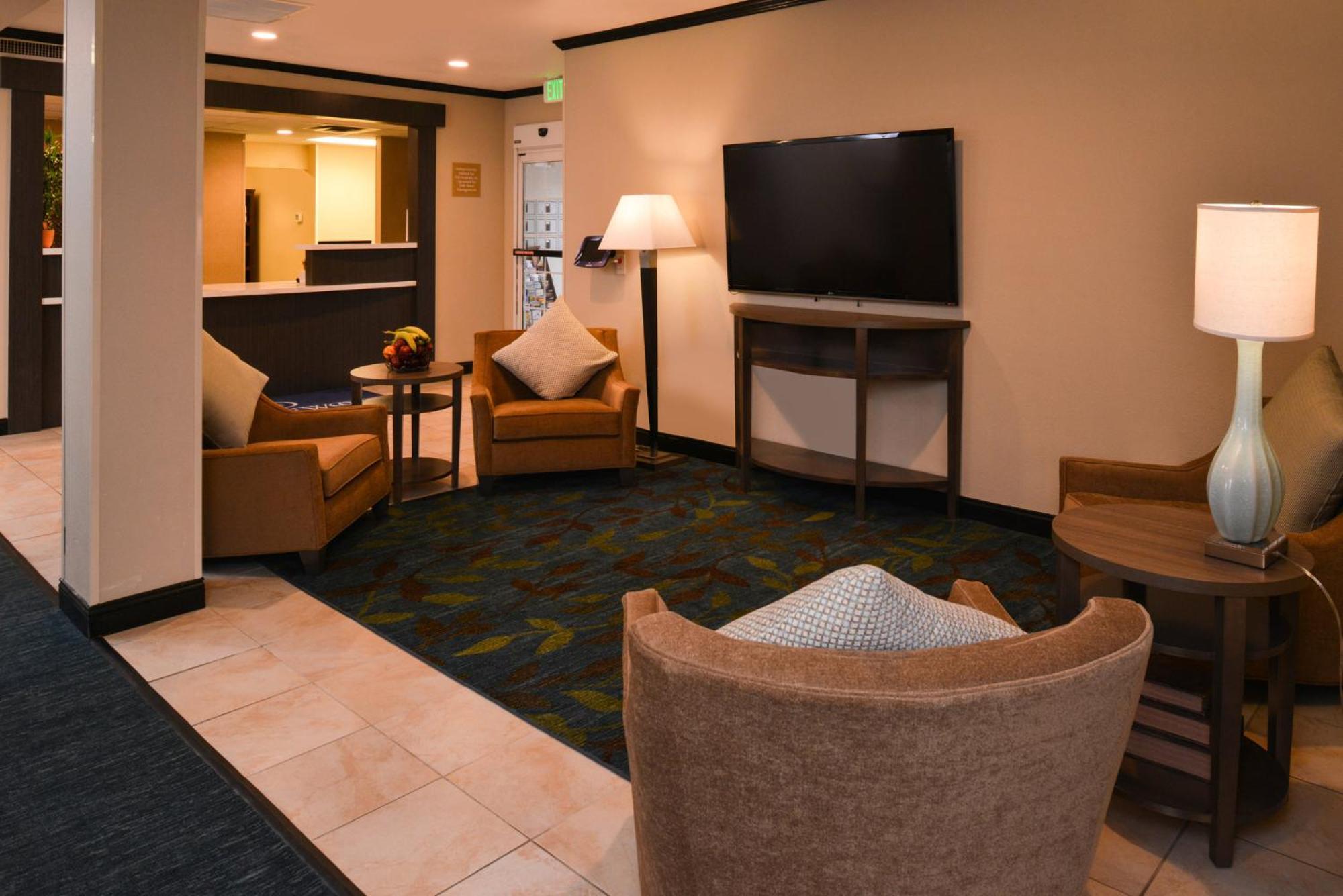 Candlewood Suites Boise - Towne Square By Ihg Zewnętrze zdjęcie